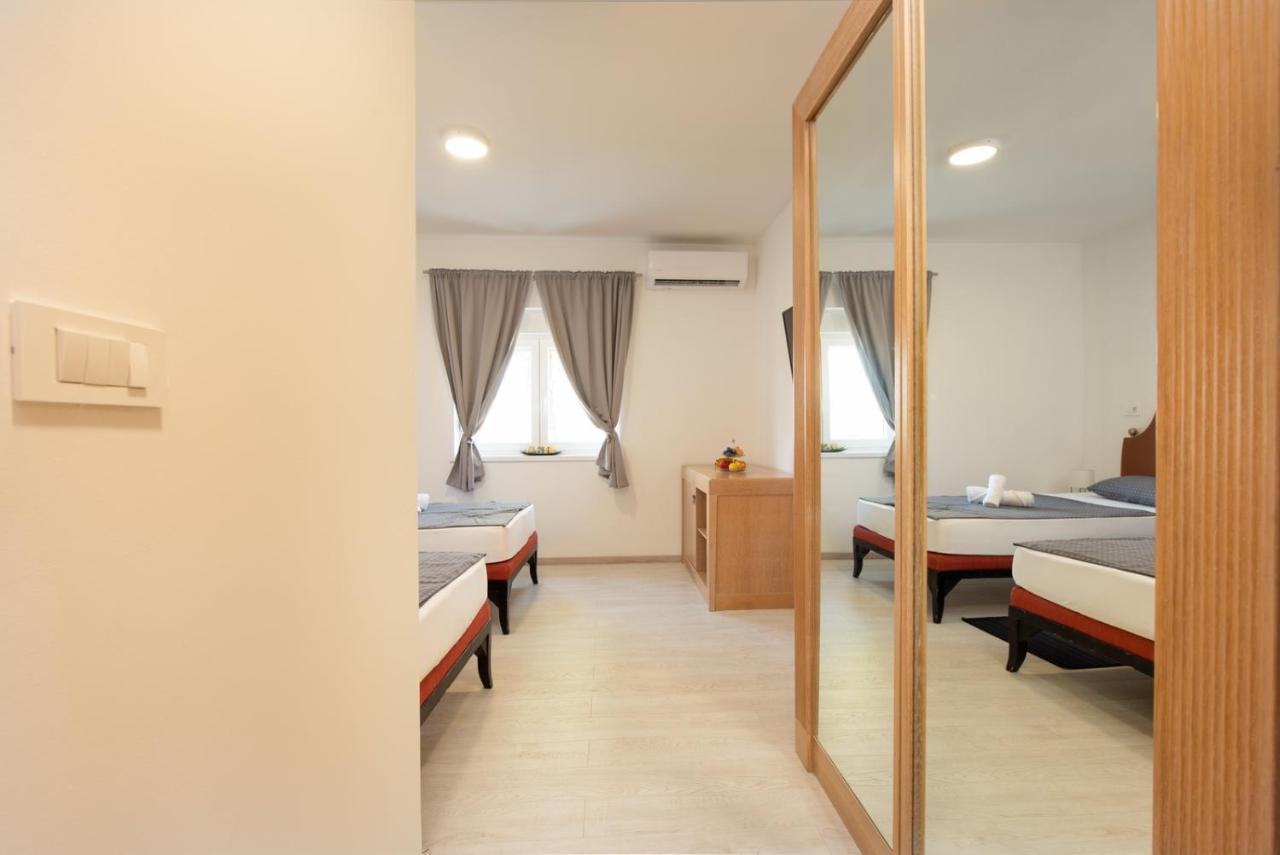 Hotel Potpićan מראה חיצוני תמונה